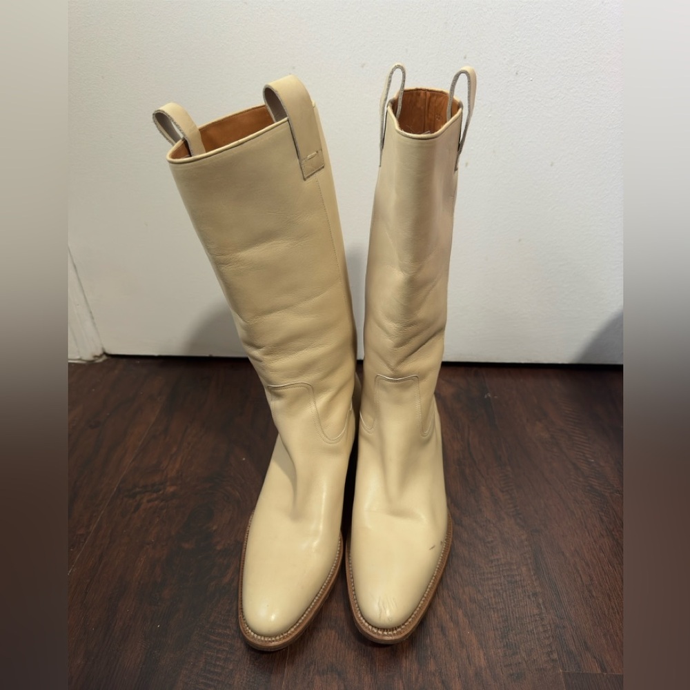 Gucci Off-White / Cream Leather Tall Western Riding Boots (Pull-On Style)